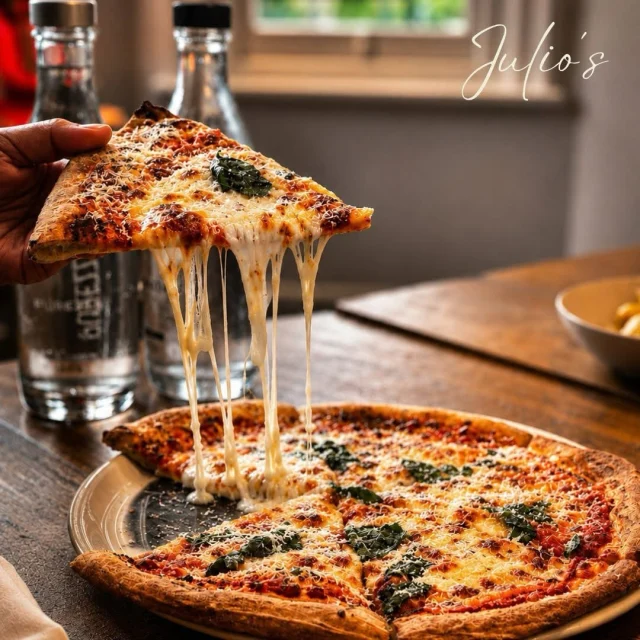 Straight from our oven to your table. 🍕

Every pizza is made fresh to order using quality ingredients and traditional Italian techniques.

Because great food is meant to be shared. #FreshPizza #perthfoodie #pertheats #exploreperth #italianfood